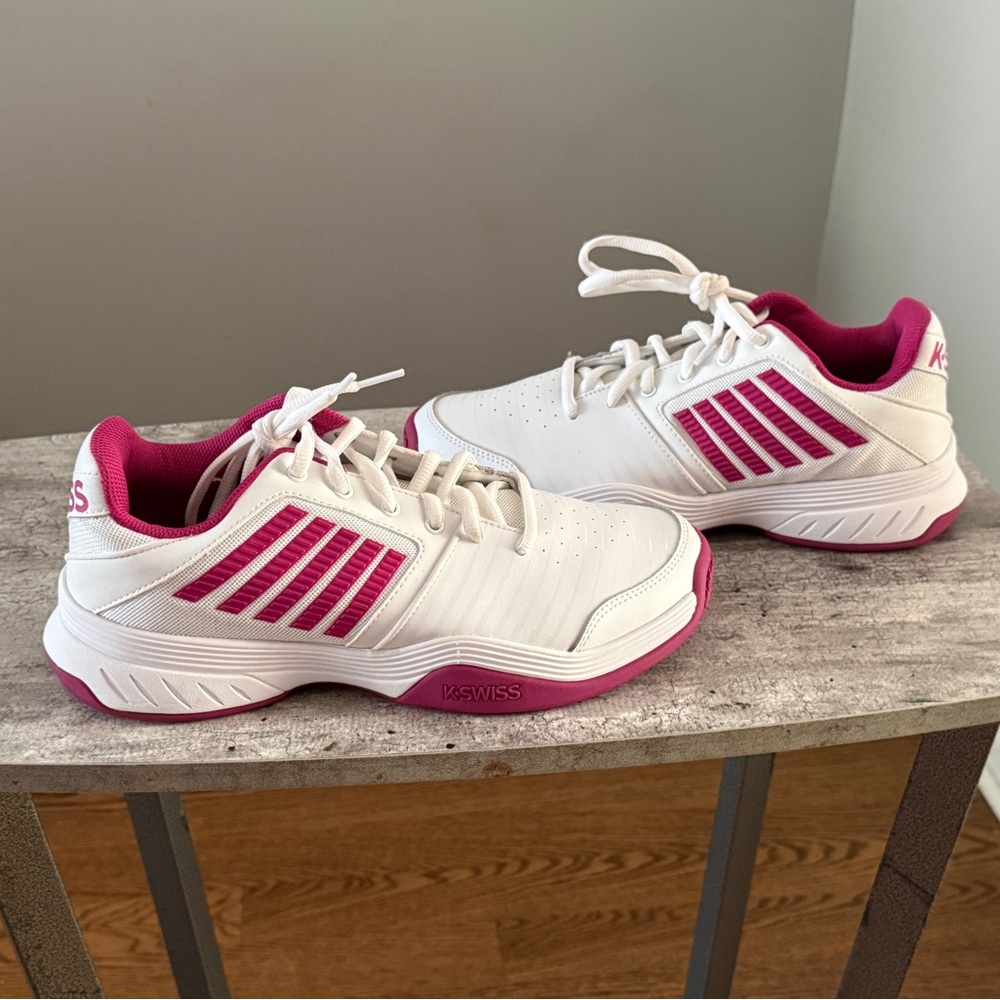 K-Swiss Court Express Women's 11 Pickleball Tennis Shoe White/Cactus Flower NEW